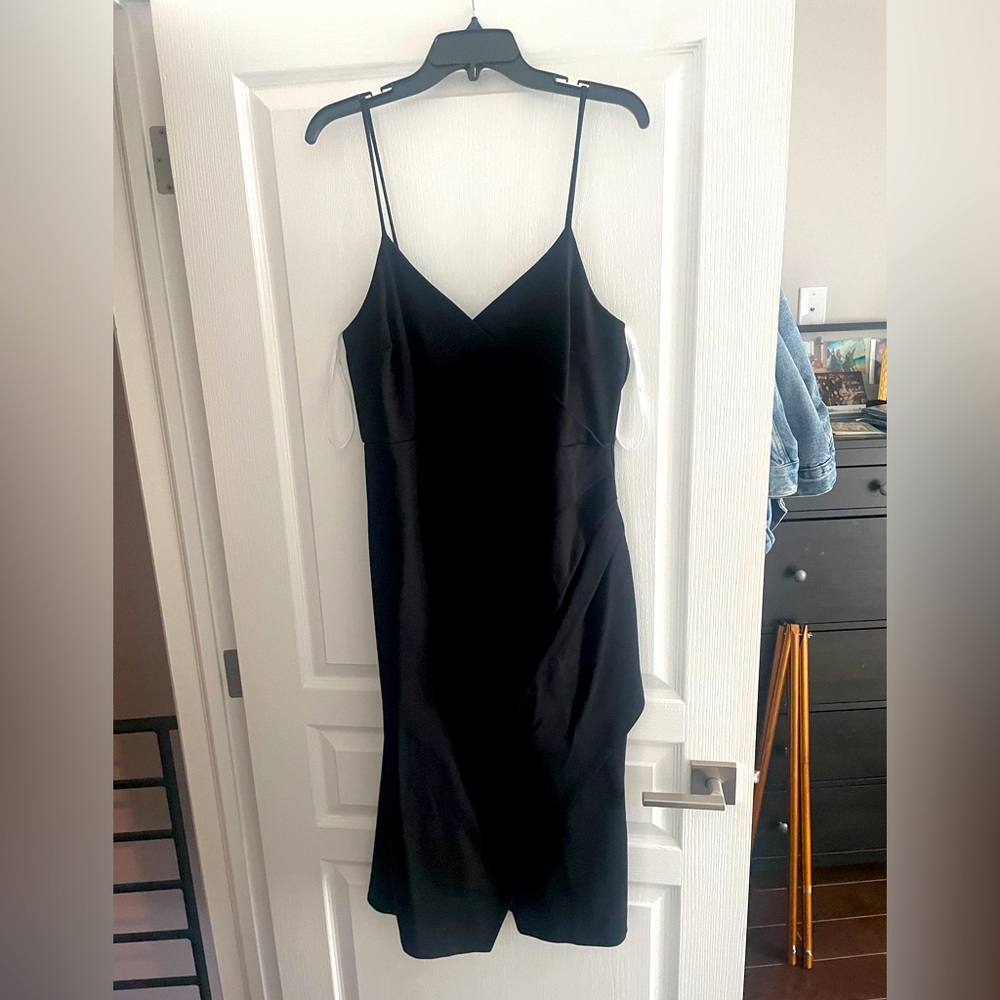 Lulus black midi dress XL tags on never worn